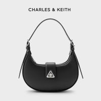 【Charles&Keith】三角扣新月包腋下包CK2-50271205