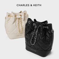 【Charles&Keith】绗缝菱格链条水桶双肩包女CK2-10701506