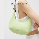 【Charles&Keith】质感珍珠链条月牙包CK2-